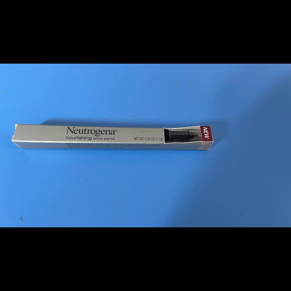 Neutropenia nourishing brow pencil soft brown